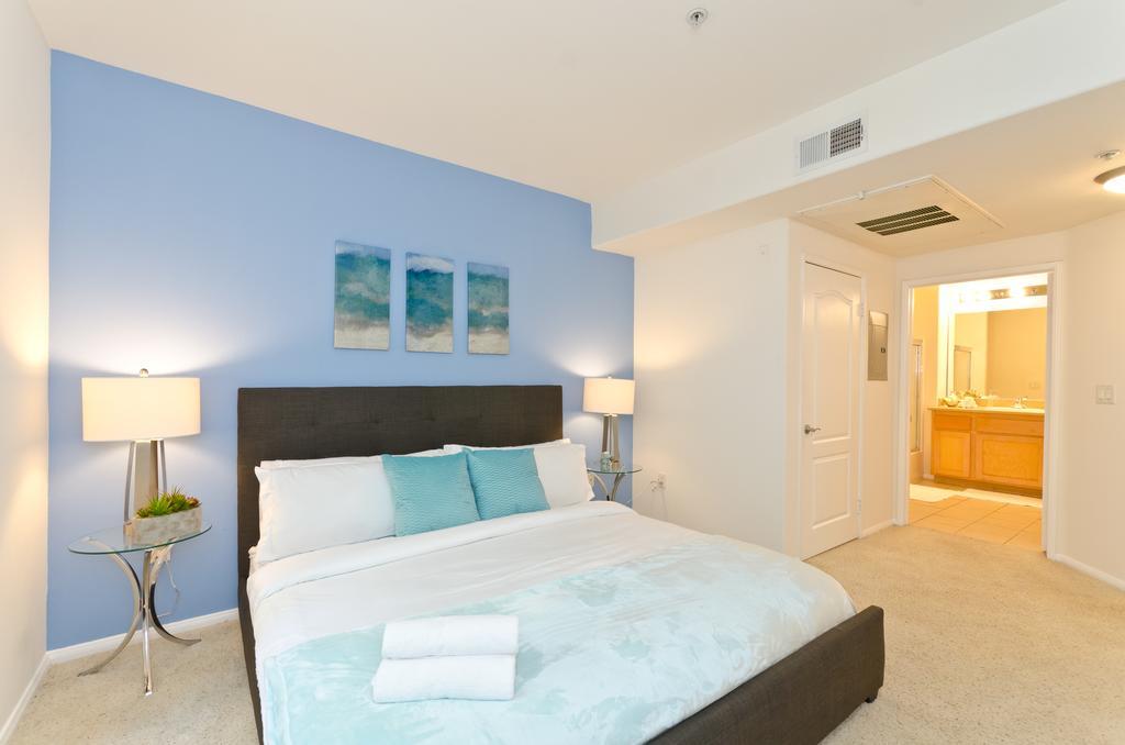 Popular Downtown La Bellagio Resort Suite Los Angeles Bagian luar foto